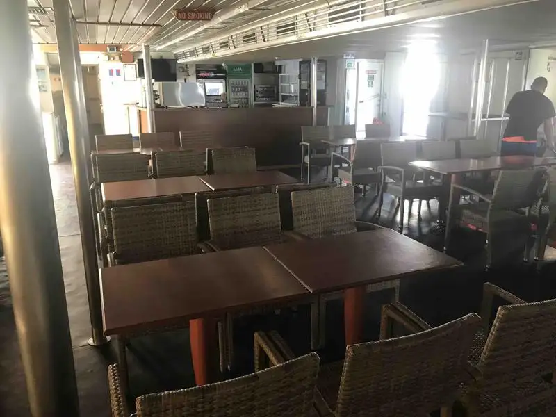 เรือสองลำ (Catamaran) สำหรับขาย