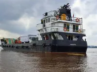 เรือขนส่งสัมภาระขึ้นฝั่งแบบมีถัง สำหรับขาย