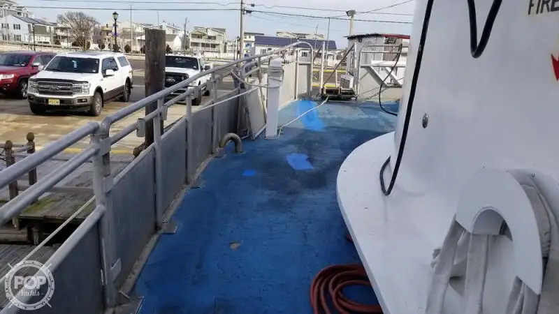 เรือสองลำ (Catamaran) สำหรับขาย