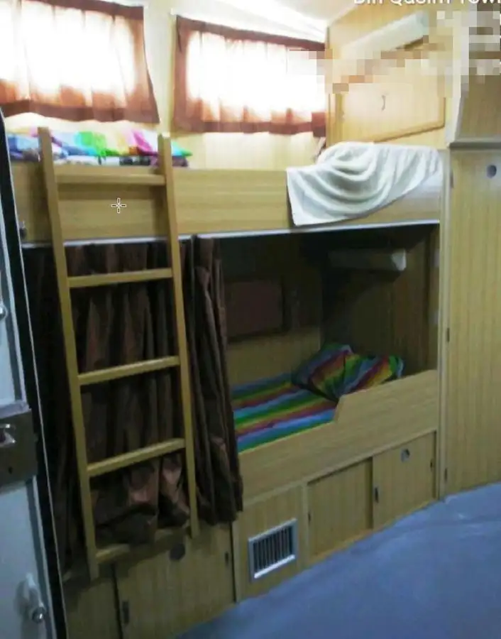 เรือนำร่อง สำหรับขาย
