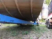 เรือขนส่งสัมภาระขึ้นฝั่งแบบมีถัง สำหรับขาย