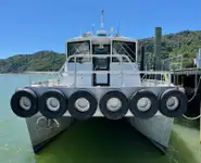 เรือสองลำ (Catamaran) สำหรับขาย