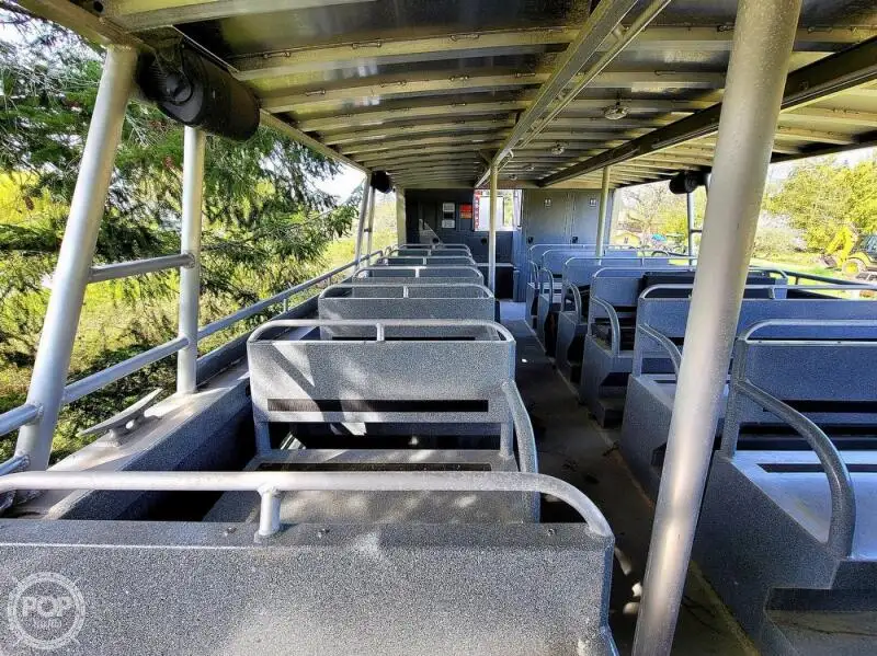 เรือสองลำ (Catamaran) สำหรับขาย