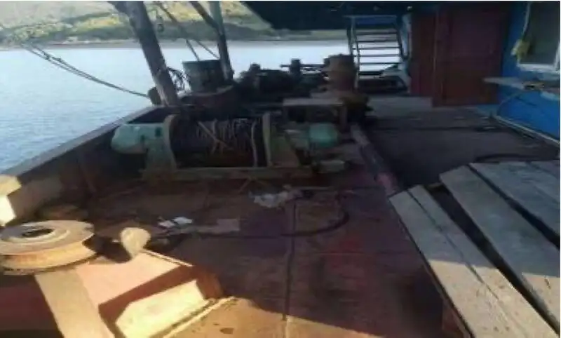 เรือบรรทุกสินค้า (Barge) สำหรับขาย