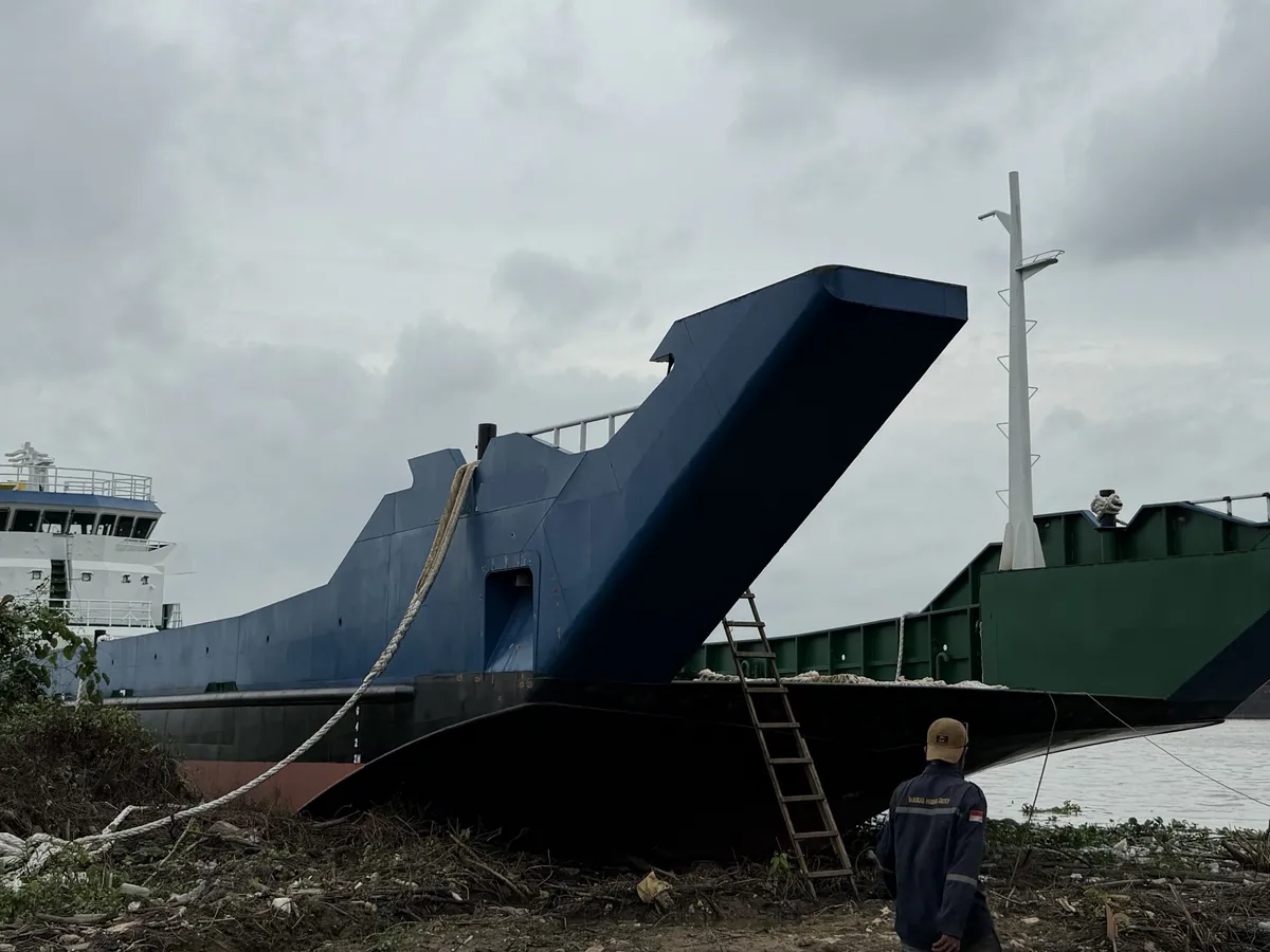 เรือบรรทุกสินค้า (Barge) สำหรับขาย