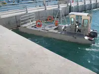 เรือบรรทุกตู้คอนเทนเนอร์ สำหรับขาย