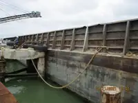 เรือบรรทุกสินค้า (Barge) สำหรับขาย