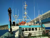 เรือลากอวน สำหรับขาย