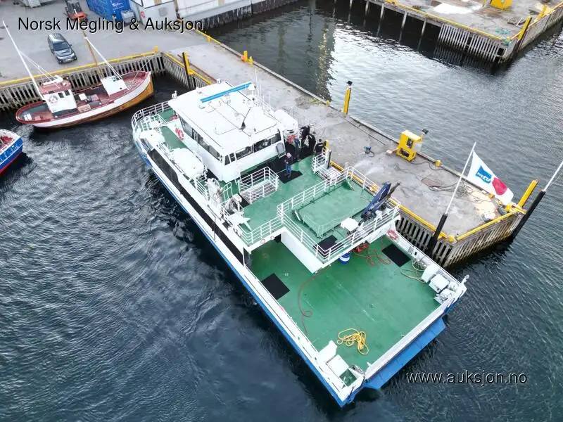 เรือบรรทุกสินค้าแบบ Ro-Ro สำหรับขาย