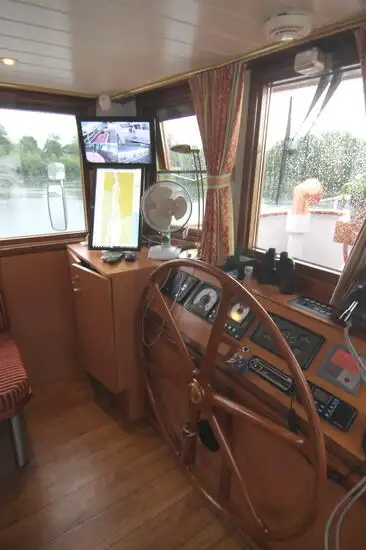 เรือสำราญ สำหรับขาย