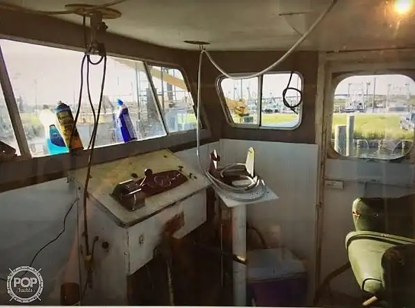 เรือขนส่งเสบียง สำหรับขาย