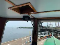 เรือนำร่อง สำหรับขาย