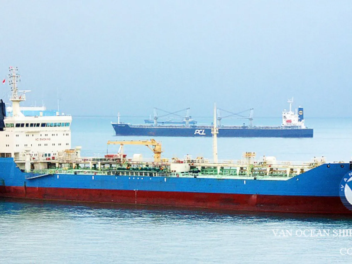 เรือบรรทุกน้ำมัน/สารเคมี สำหรับขาย