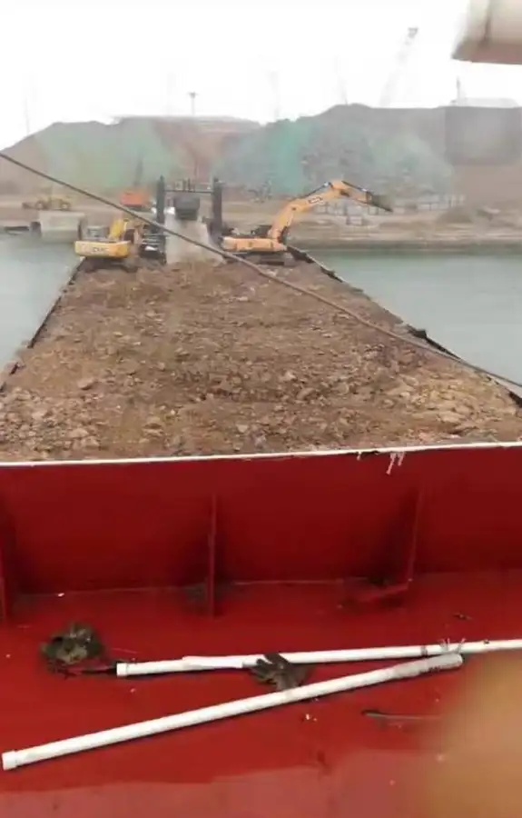 เรือบรรทุกสินค้า (Barge) สำหรับขาย