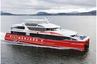 เรือสองลำ (Catamaran) สำหรับขาย