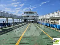 เรือขนส่งสัมภาระขึ้นฝั่งแบบมีถัง สำหรับขาย