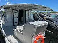 เรือสองลำ (Catamaran) สำหรับขาย