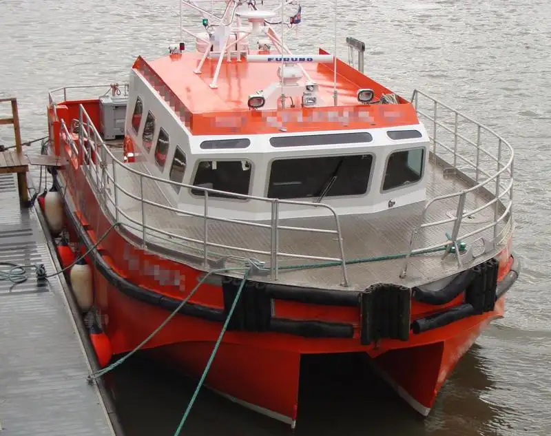 เรือสองลำ (Catamaran) สำหรับขาย