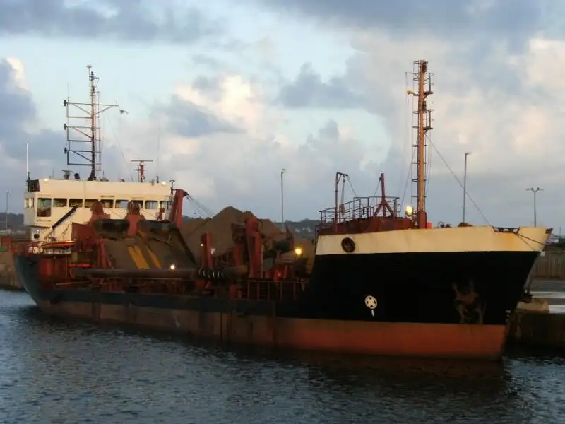 เรือขุด สำหรับขาย