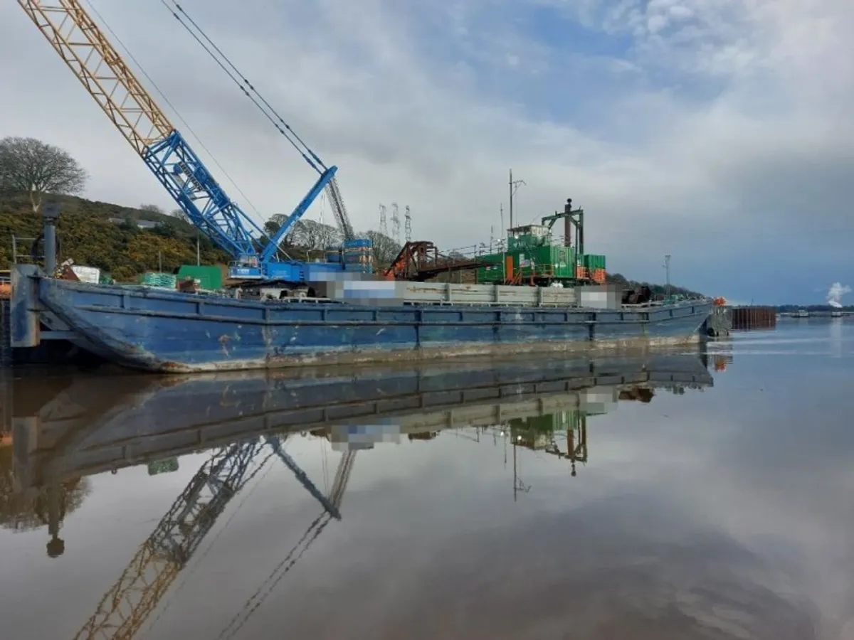 เรือบรรทุกสินค้า (Barge) สำหรับขาย
