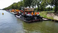 เรือบรรทุกตู้คอนเทนเนอร์ สำหรับขาย
