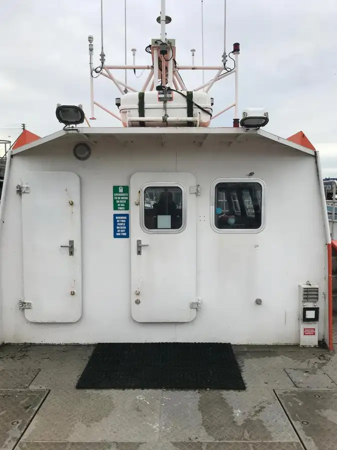 เรือสองลำ (Catamaran) สำหรับขาย