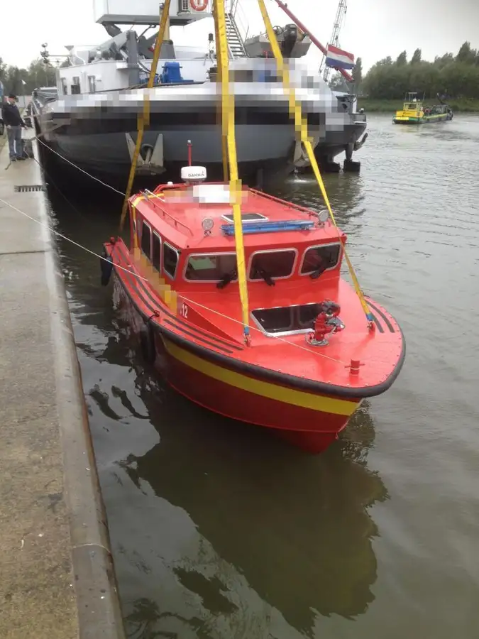 เรือทำงาน สำหรับขาย