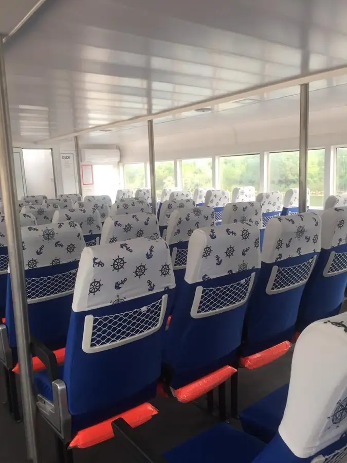 เรือสองลำ (Catamaran) สำหรับขาย