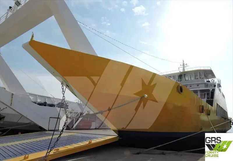 เรือบรรทุกสินค้าแบบ Ro-Ro สำหรับขาย