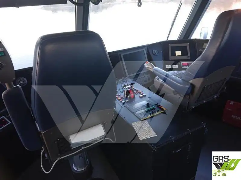 เรือสองลำ (Catamaran) สำหรับขาย