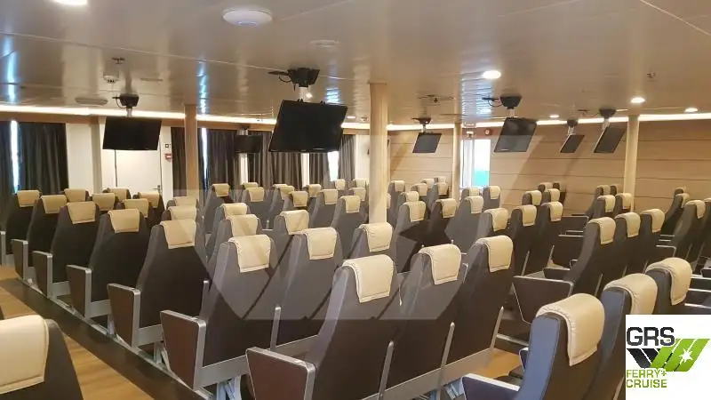 เรือบรรทุกสินค้าแบบ Ro-Ro สำหรับขาย