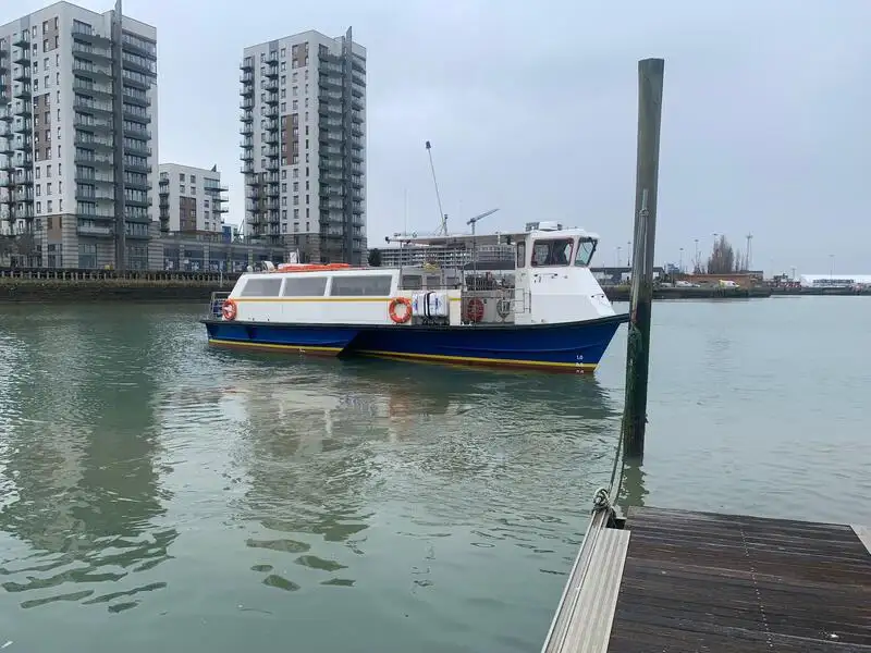 เรือโดยสาร สำหรับขาย