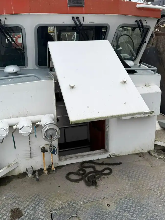เรือสองลำ (Catamaran) สำหรับขาย