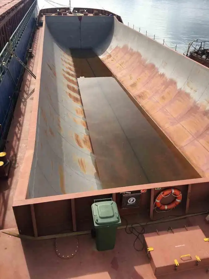 เรือบรรทุกสินค้า (Barge) สำหรับขาย