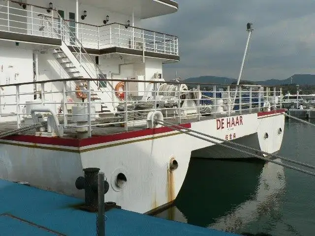เรือสองลำ (Catamaran) สำหรับขาย