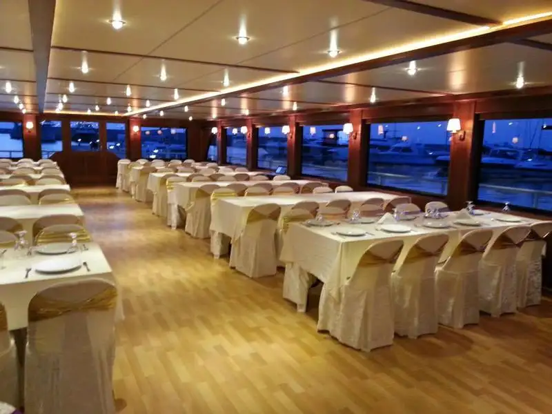 เรือสำราญ สำหรับขาย