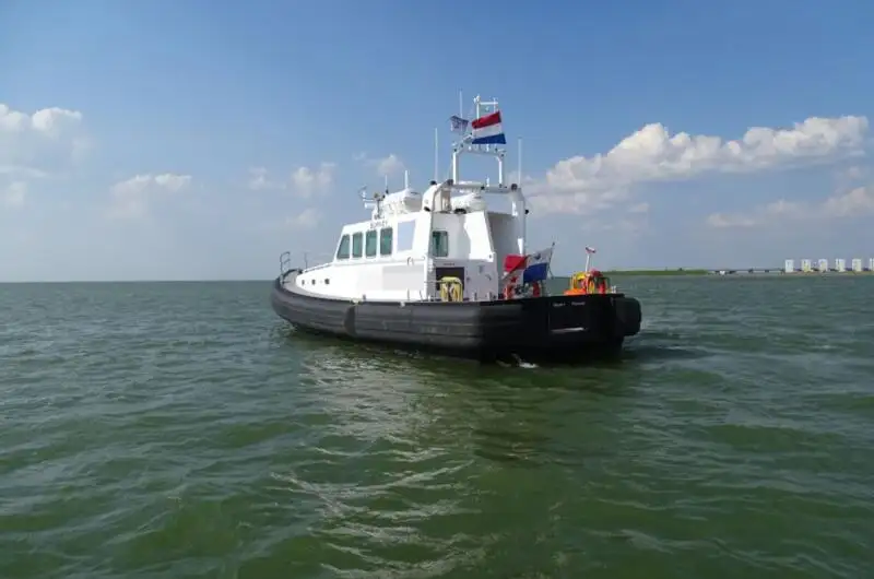 เรือสำรวจ สำหรับขาย