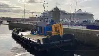 เรือบรรทุกตู้คอนเทนเนอร์ สำหรับขาย