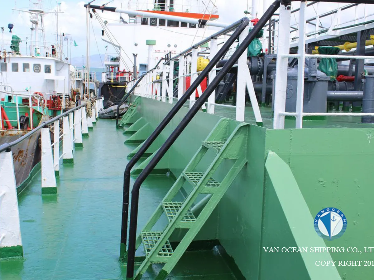 เรือบรรทุกน้ำมัน/สารเคมี สำหรับขาย