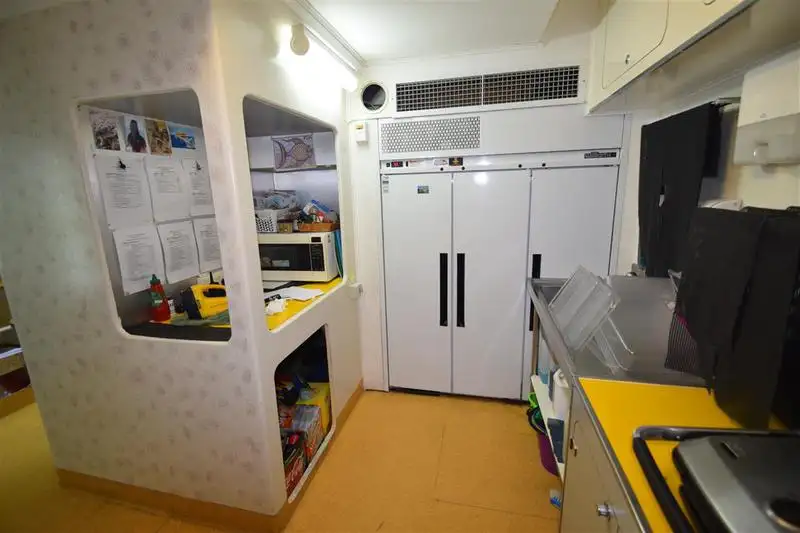 เรือสองลำ (Catamaran) สำหรับขาย