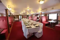 เรือบรรทุกตู้คอนเทนเนอร์ สำหรับขาย