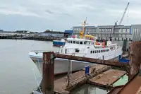 เรือสำราญ สำหรับขาย