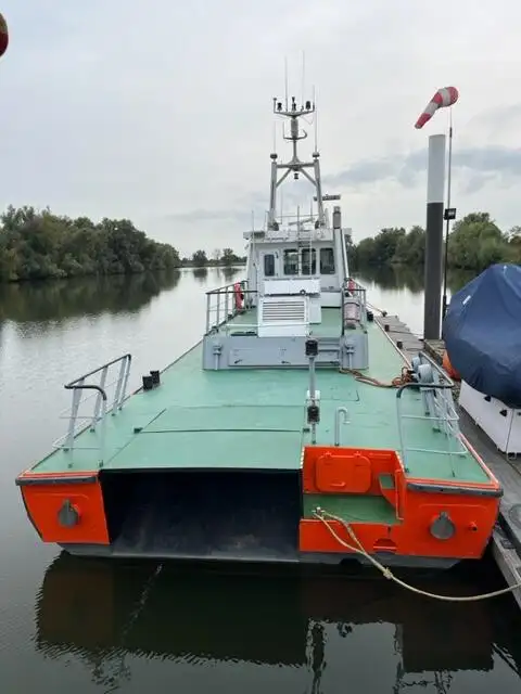 เรือสำรวจ สำหรับขาย