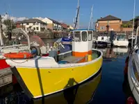 Trawler สำหรับขาย