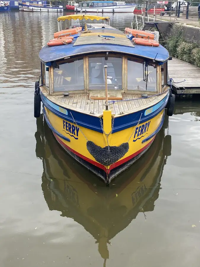 เรือเฟอร์รี่ สำหรับขาย