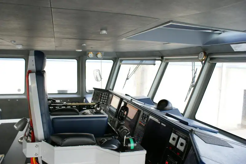 เรือสองลำ (Catamaran) สำหรับขาย