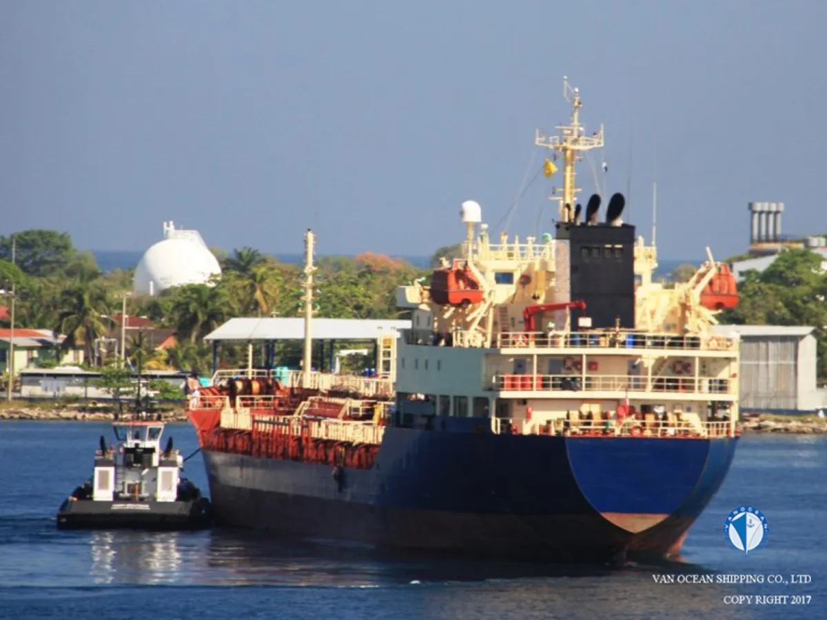 เรือบรรทุกน้ำมัน/สารเคมี สำหรับขาย