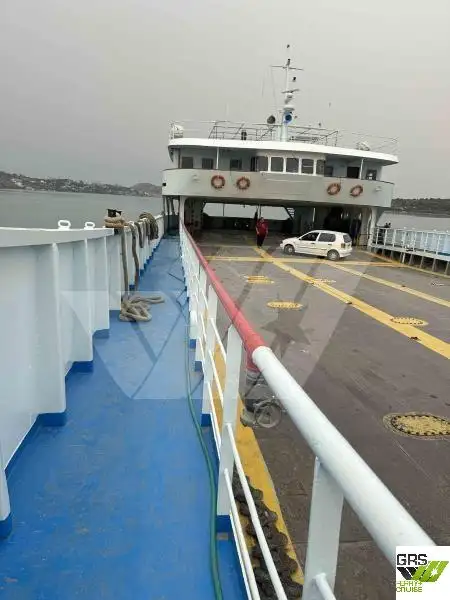 เรือบรรทุกสินค้าแบบ Ro-Ro สำหรับขาย