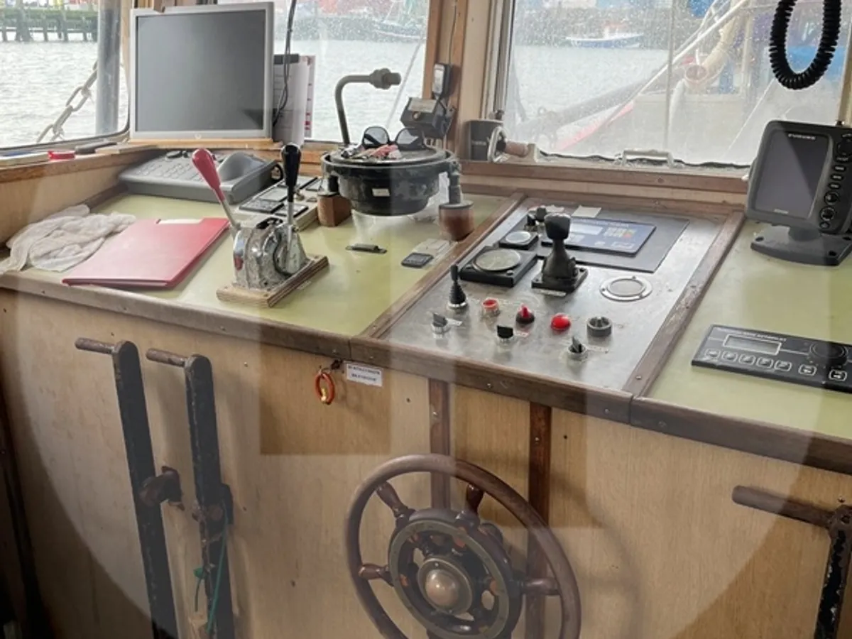 เรือลากอวนแบบ Beam Trawler สำหรับขาย