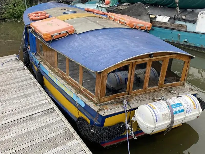เรือเฟอร์รี่ สำหรับขาย
